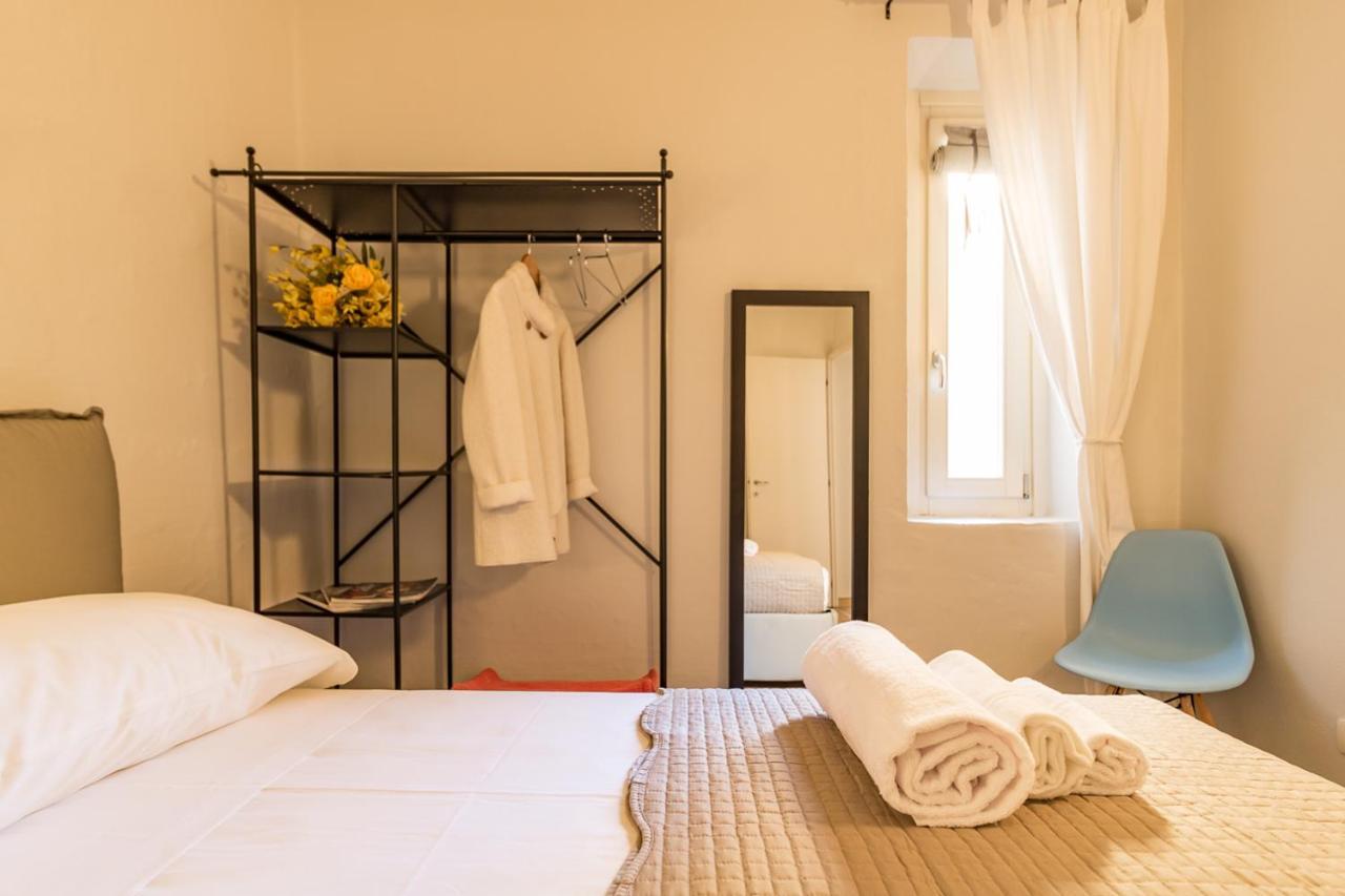 Apartment Delle Rose - ميناجيو المظهر الخارجي الصورة